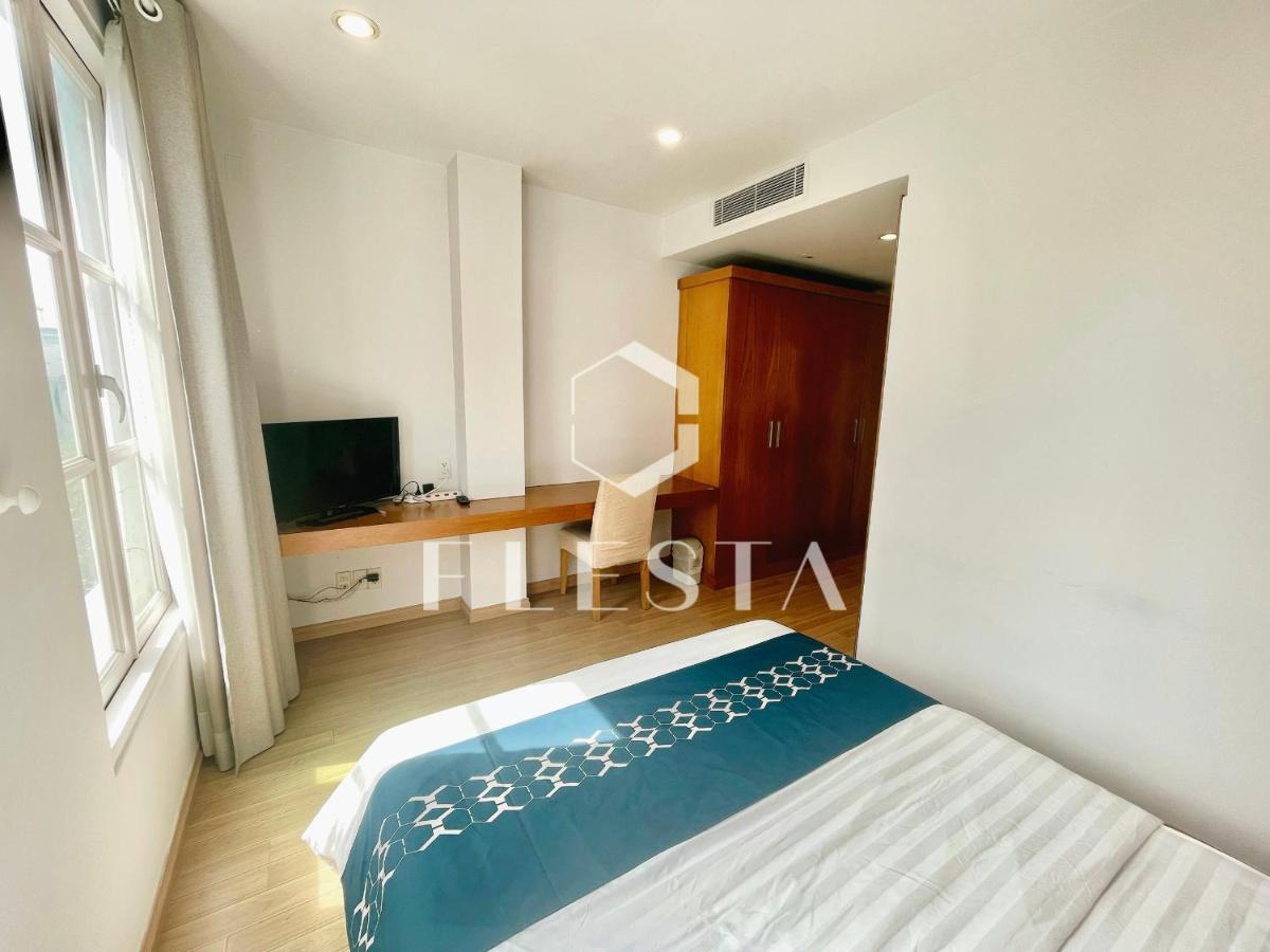 Apartment Flesta Le Thanh Ton Centrally Located Serviced Apartment With Kitchen And Laundry Service *