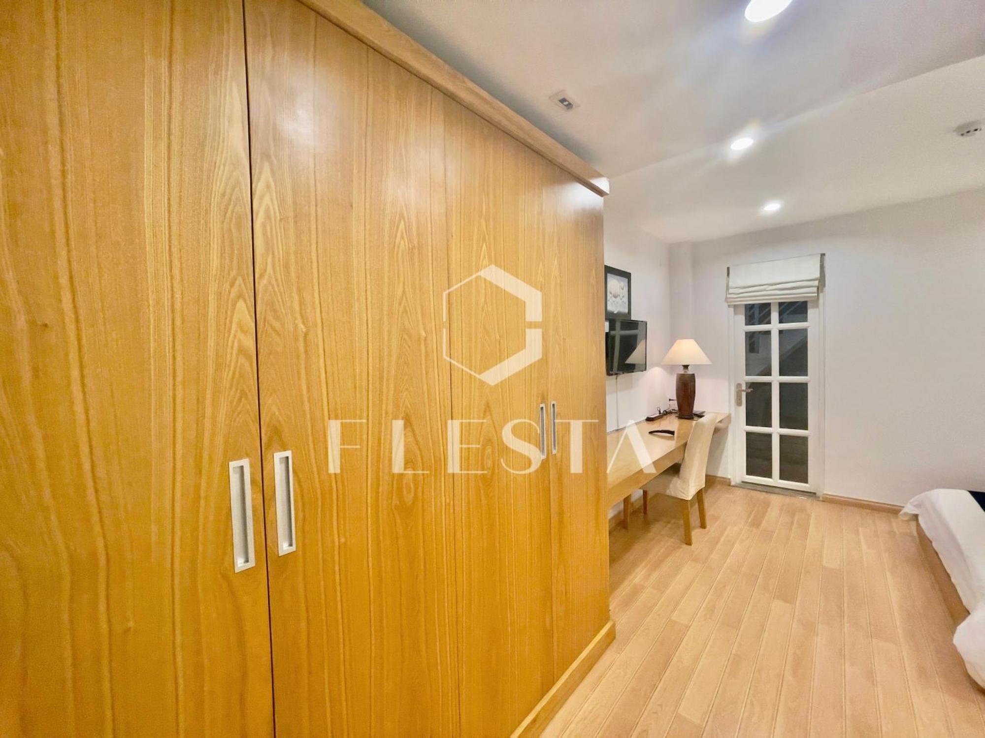 Flesta Le Thanh Ton Centrally Located Serviced Apartment With Kitchen And Laundry Service Apartment *