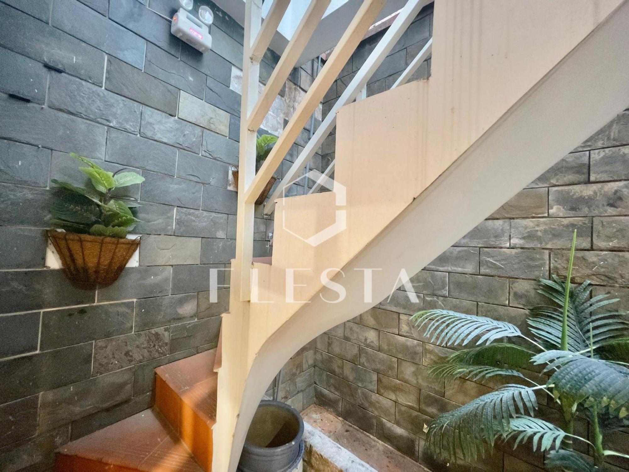 Flesta Le Thanh Ton Centrally Located Serviced Apartment With Kitchen And Laundry Service Ho Chi Minh City