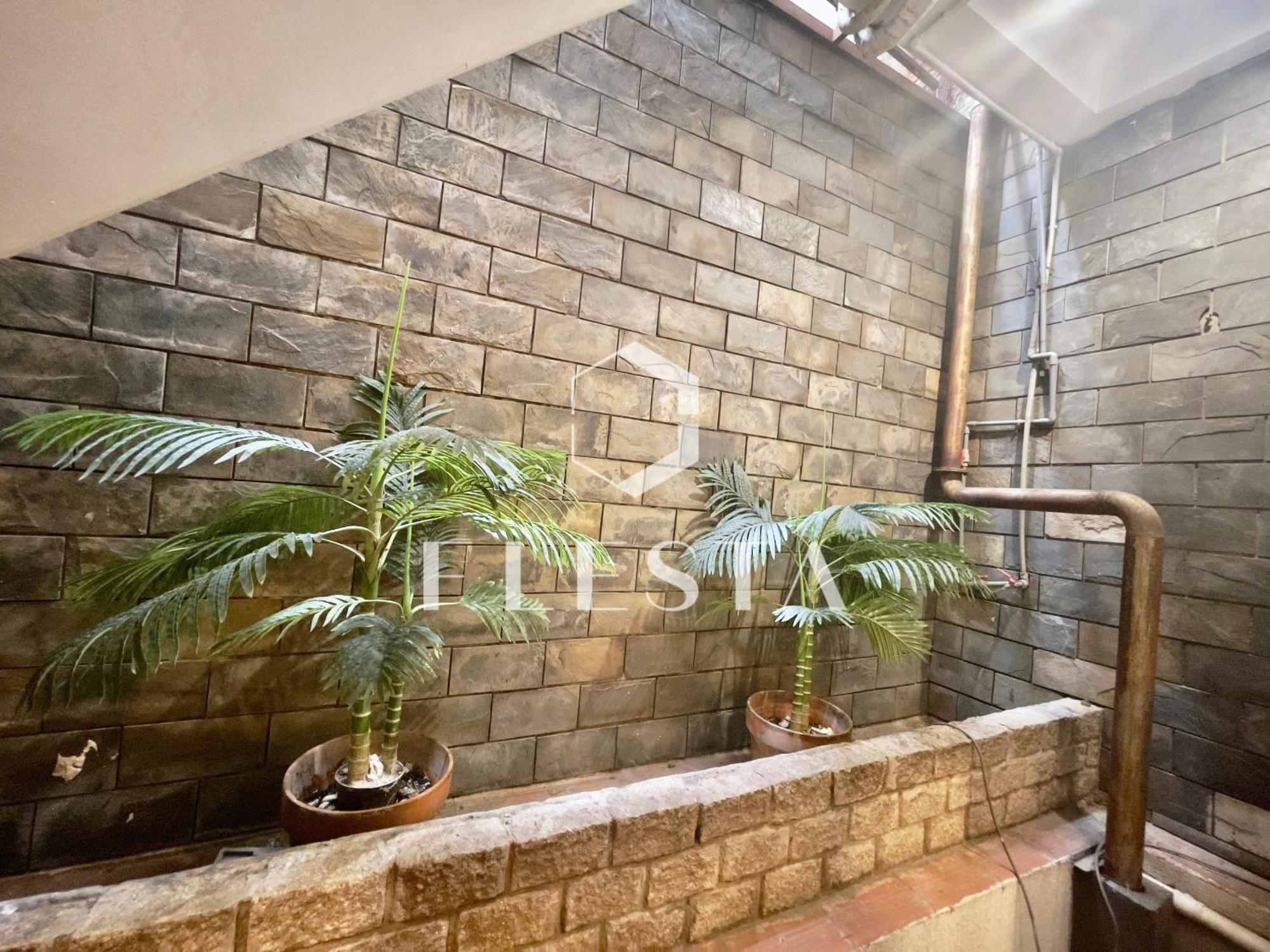 Flesta Le Thanh Ton Centrally Located Serviced Apartment With Kitchen And Laundry Service Ho Chi Minh City